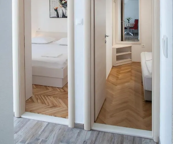 Sara Макарська